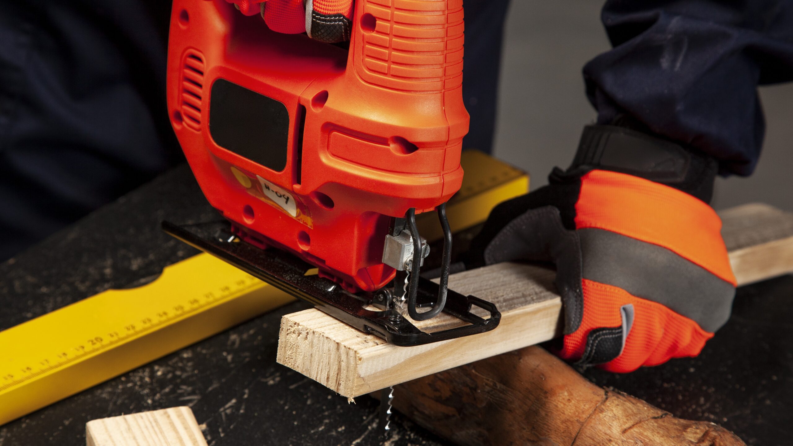 Power Tool Attachments That Make Themselves Heard
